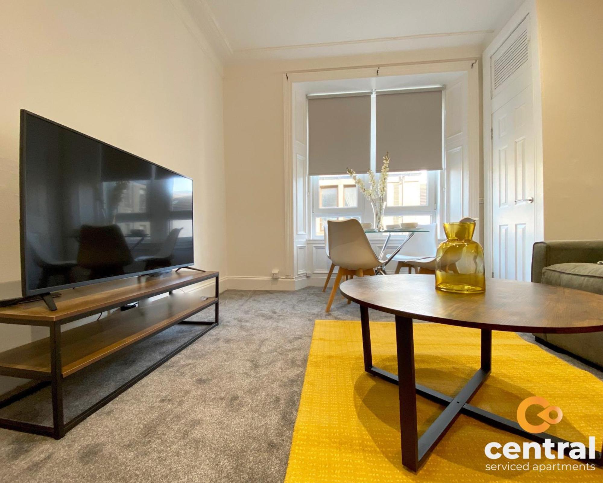 Central Serviced Apartments - Cosy 1 Bedroom - Modern - Close To Transport Links - Quiet Neighbourhood - Fast Wifi - Fully Equipped - Smart Tvs In All Rooms - Monthly Stays Welcome - Free Street Parking - Ideal Relocation To Dundee Accommodation Exterior foto